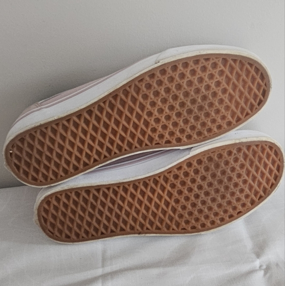 VANS Premium Old Skool Pink & White Suede Low-Top Sneakers - Picture 8 of 9